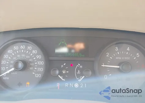 2009 Mercury Grand Marquis Ls (Fleet Only) z USA, uszkodzony, nr VIN 2MEHM75V79X619681